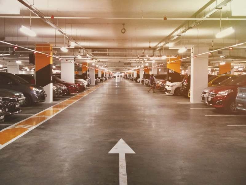 Die Suche nach Mitarbeitern ist wie die Suche nach einem Parklplatz in der Innenstadt.