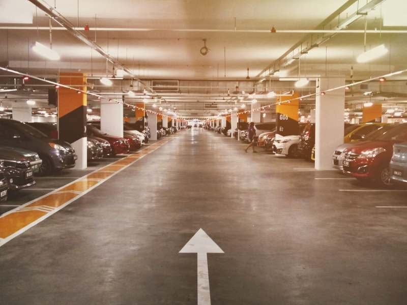 Die Suche nach Mitarbeitern ist wie die Suche nach einem Parklplatz in der Innenstadt.
